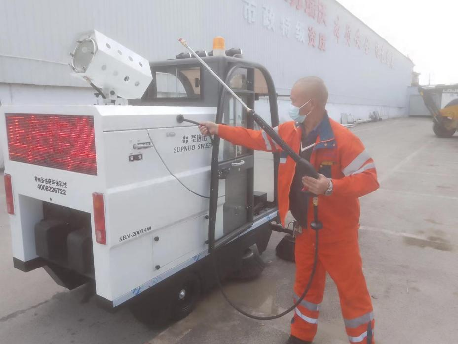 东营龙马快速清扫车